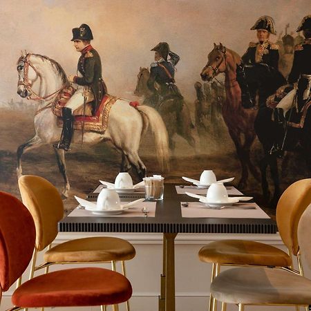 Mercure Versailles Paris Ouest Exterior photo